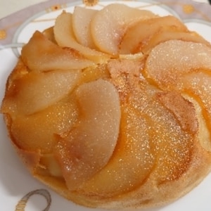炊飯器で、梨のコンポートケーキ